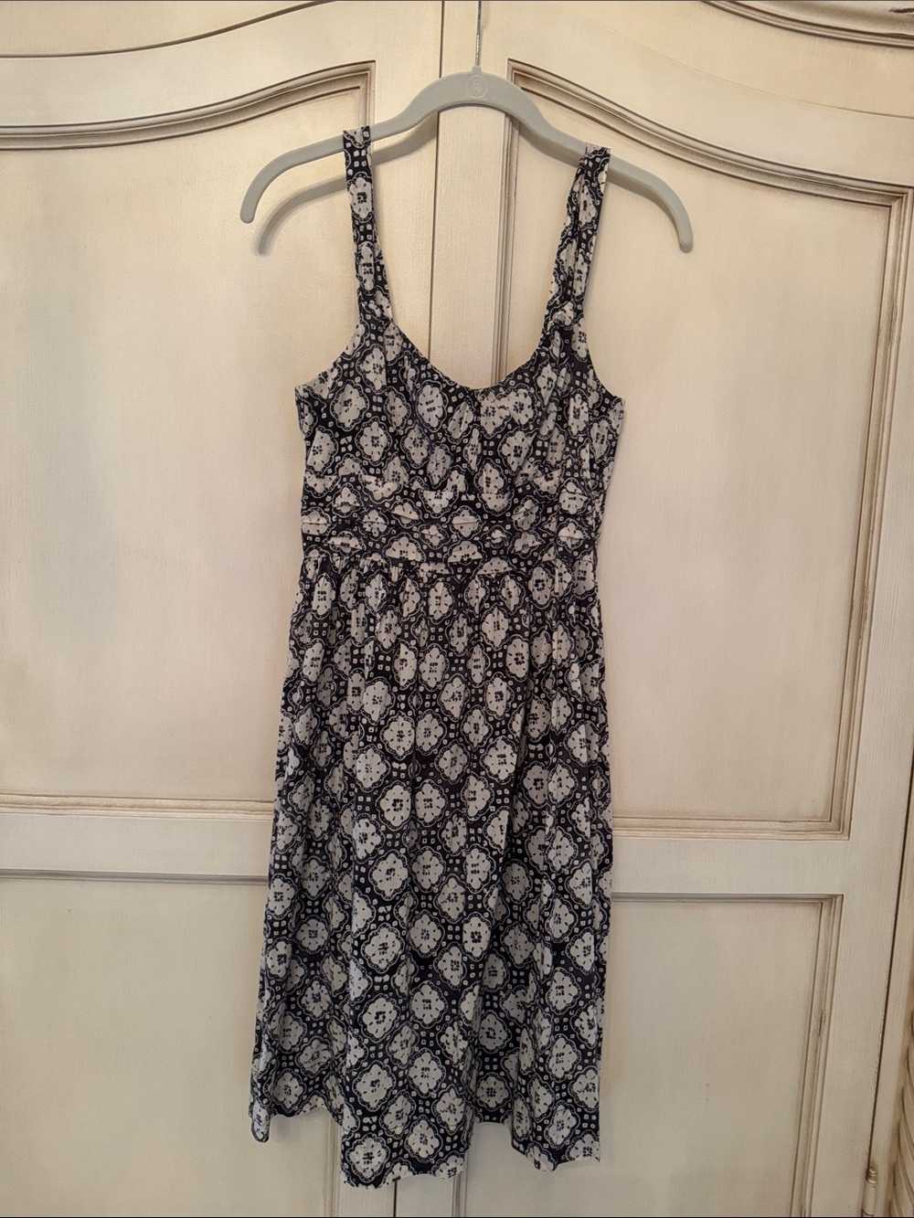 Vince Navy and White Printed Midi Dress